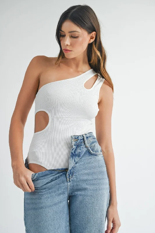 TightcurlMABLE One Shoulder Ribbed Cutout Detail Bodysuit