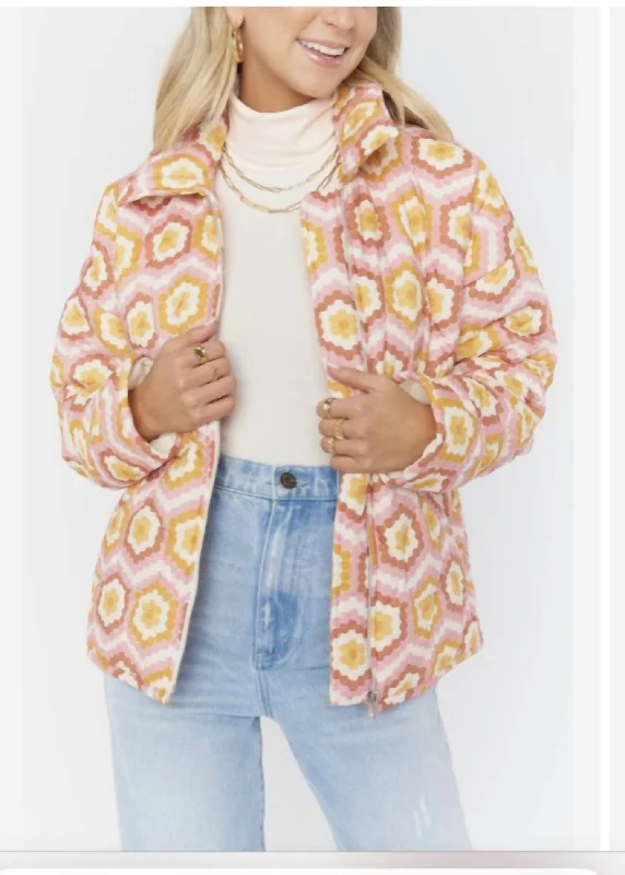 Power Puffed Honeycomb Jacket In Honeycomb Daisy